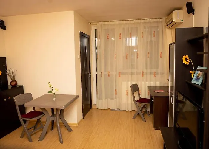 Flh - Vitan Апартаменти *